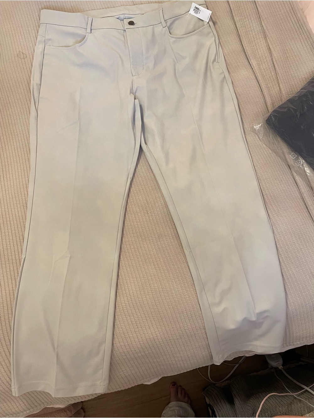 Old Navy Men's Straight-Leg Pants in Light Khaki - NWT